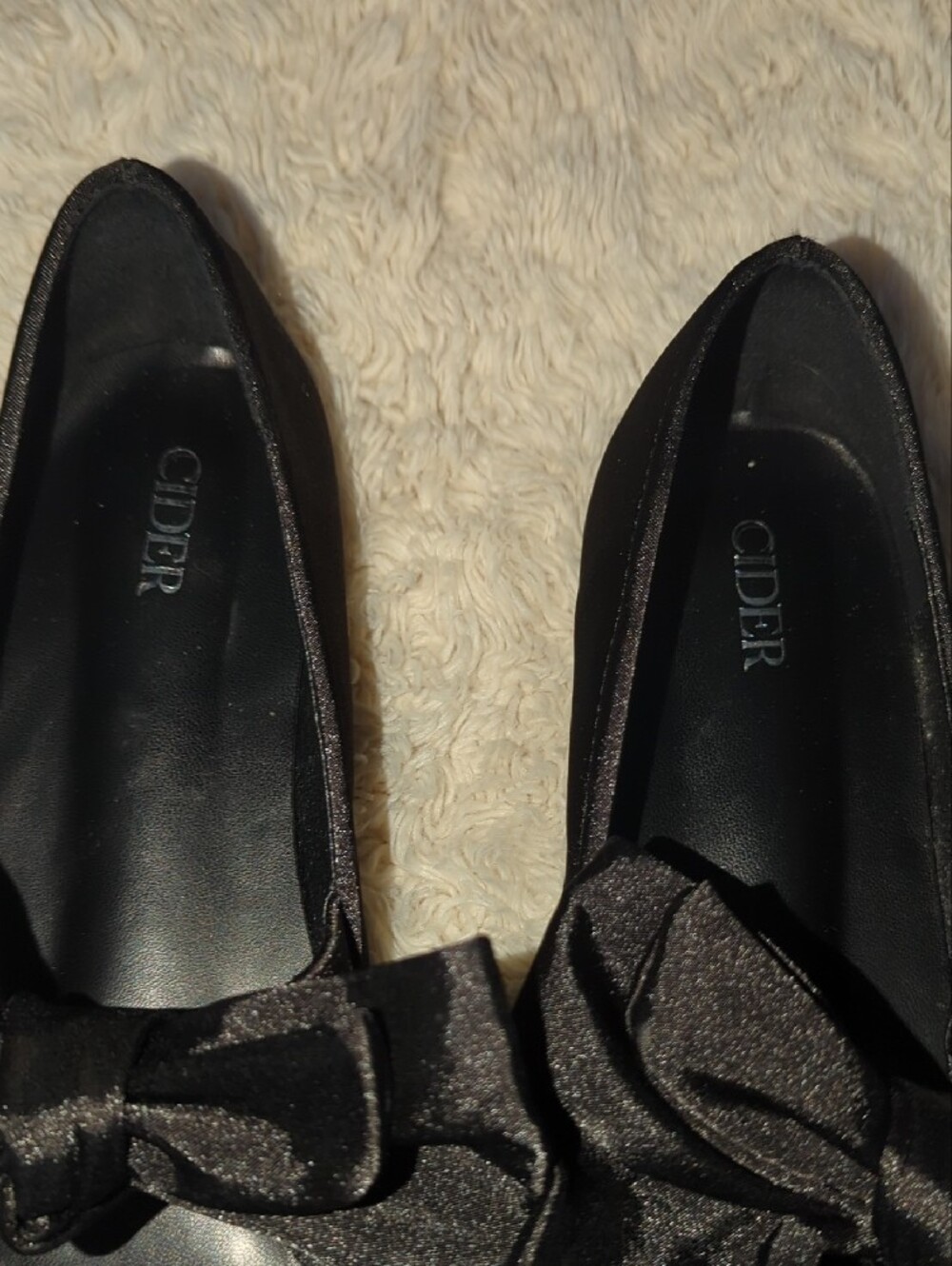 Black Satin Bow Flats - Picture 4 of 5